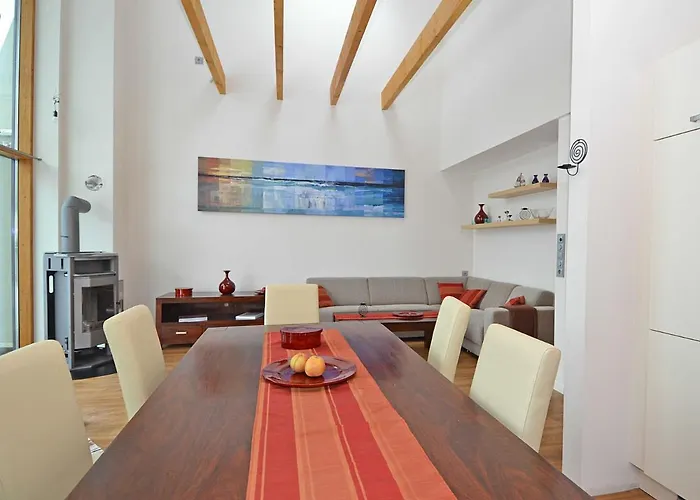 Luv & Lee - Apt. 02 Апартаменти