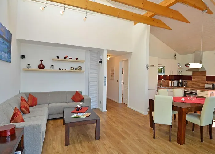 Luv & Lee - Apt. 02 *