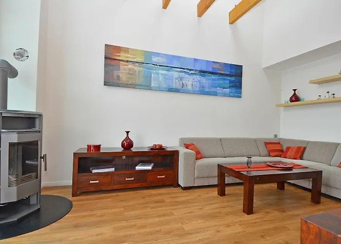 Luv & Lee - Apt. 02 Апартаменти *