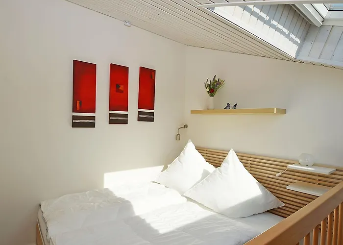 Апартаменти Luv & Lee - Apt. 02 *